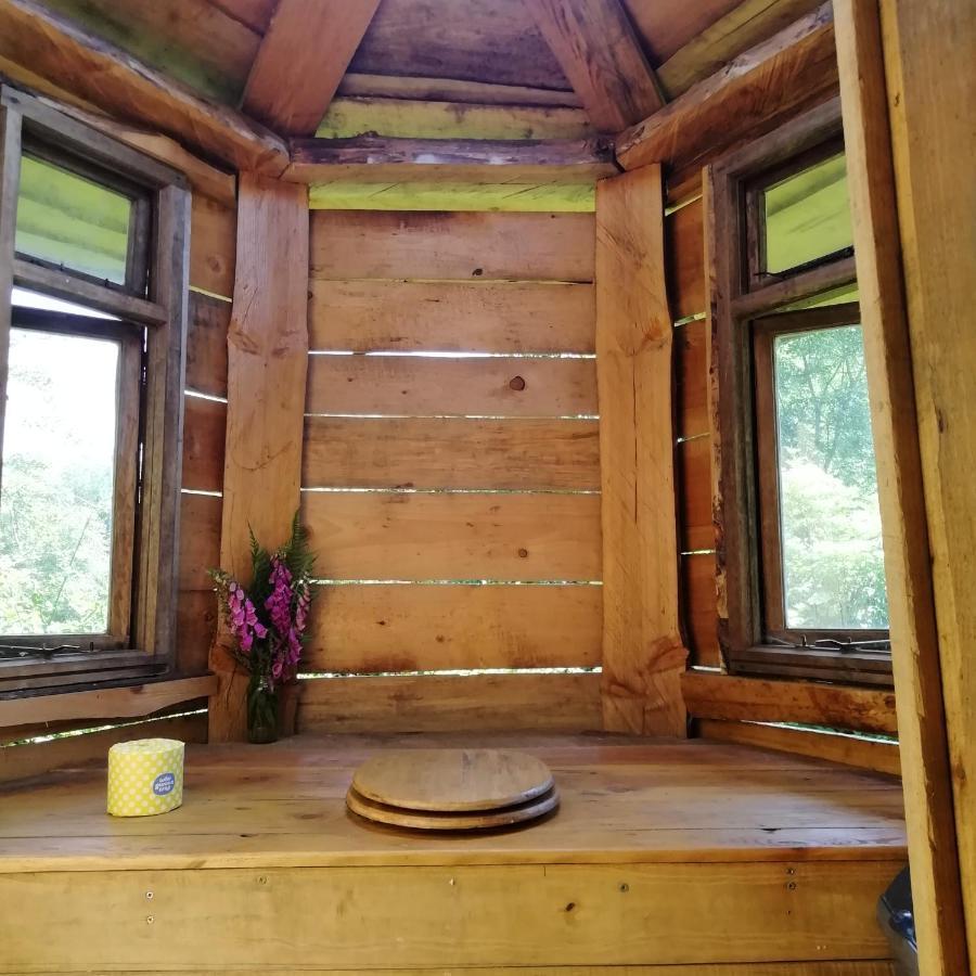 Truck & Pod Creative Nature Retreat. Bantry Extérieur photo
